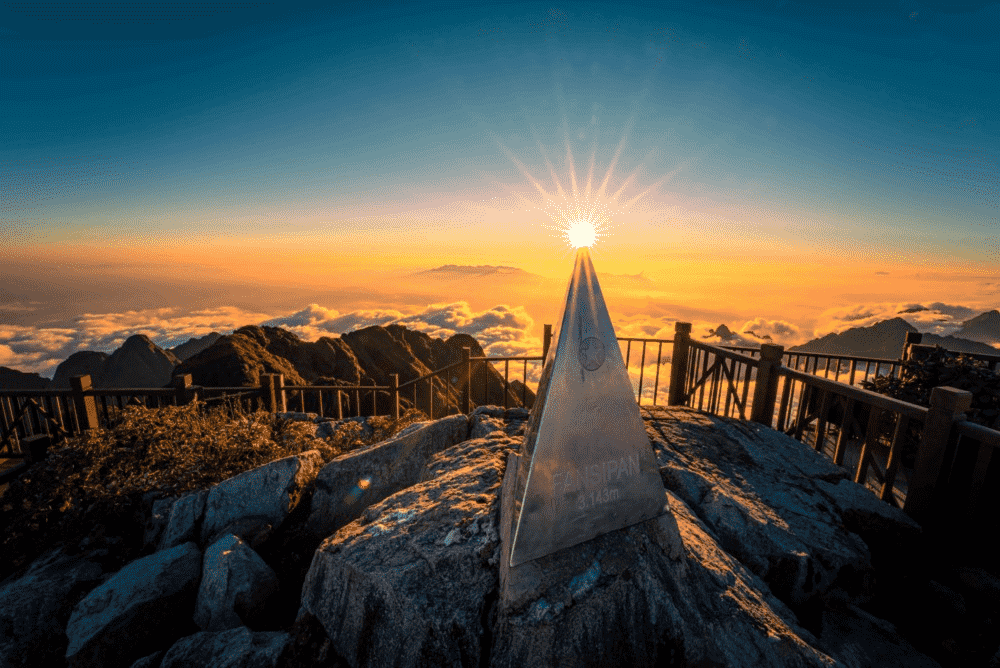 Tour 3 Ngày 2 Đêm - Trekking, leo núi Fansipan